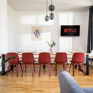 Apartment Sehr Zentrale Naehe Des Bahnhofs In Fuer Bis Zu 10 Personen, Leipzig